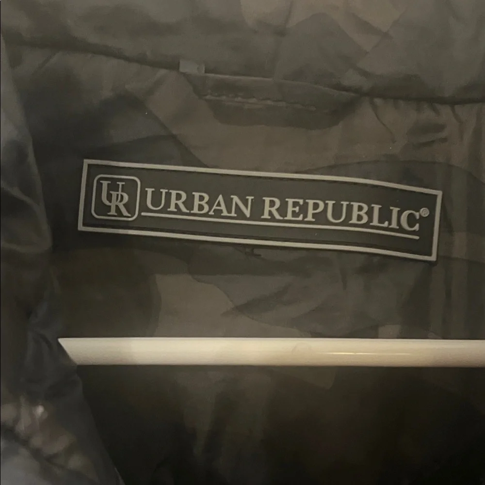 URBAN REPUBLIC Black Camo Puffer Jacket